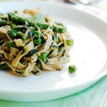 fresh pasta tossed with greens