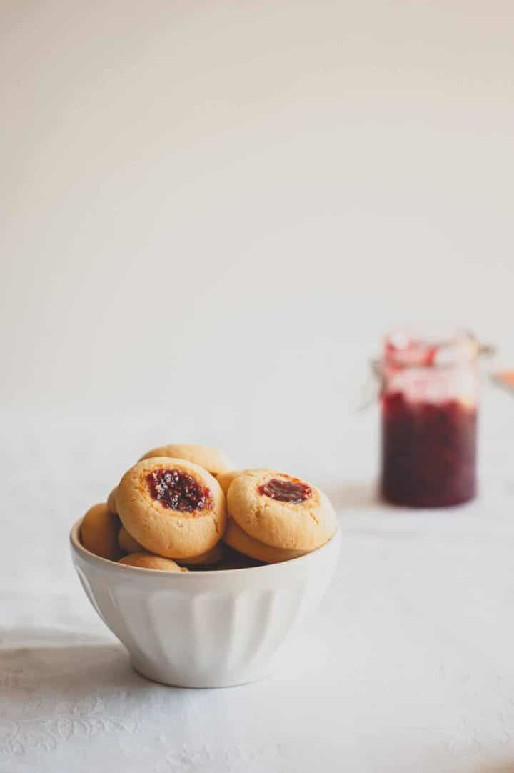 Jam Drops a Thumbprint Cookie (Classic Recipe)