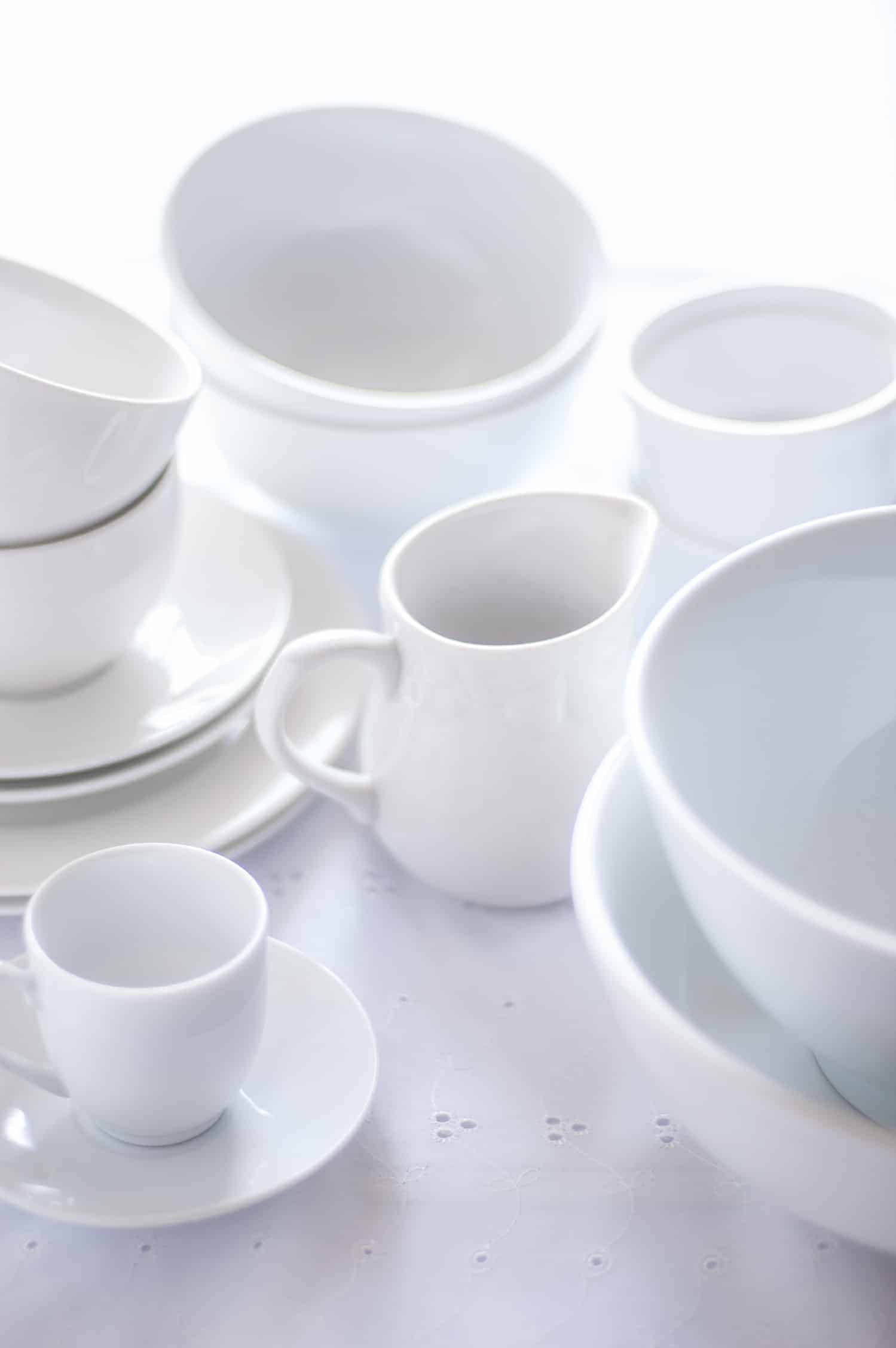 white-crockery