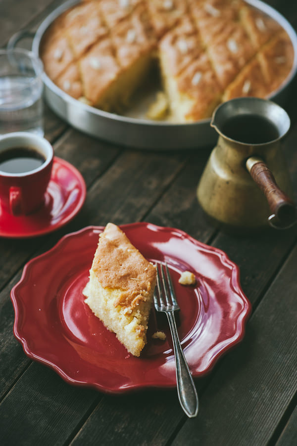 Greek revani cake