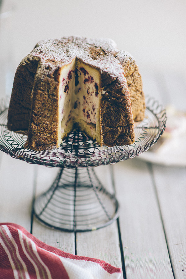 Pandoro with ice cream