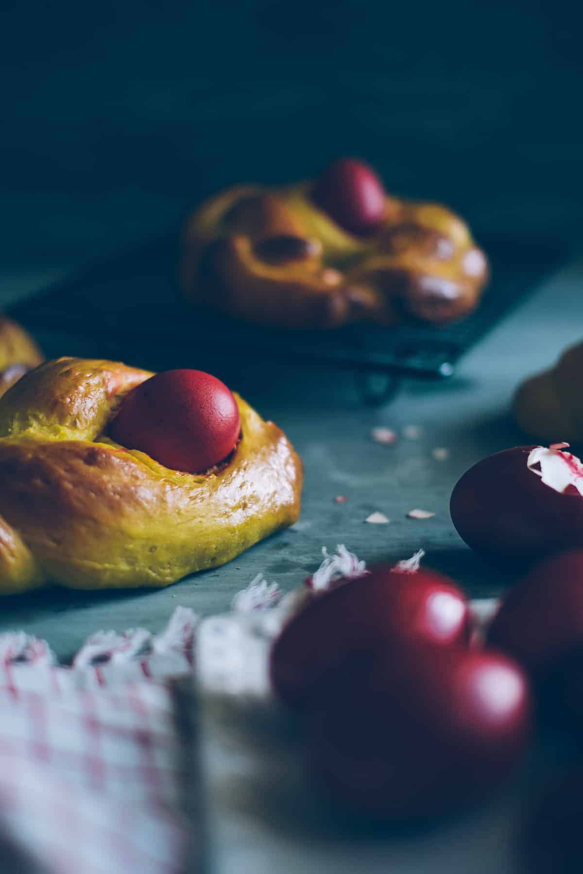 Greek Easter bread tsoureki