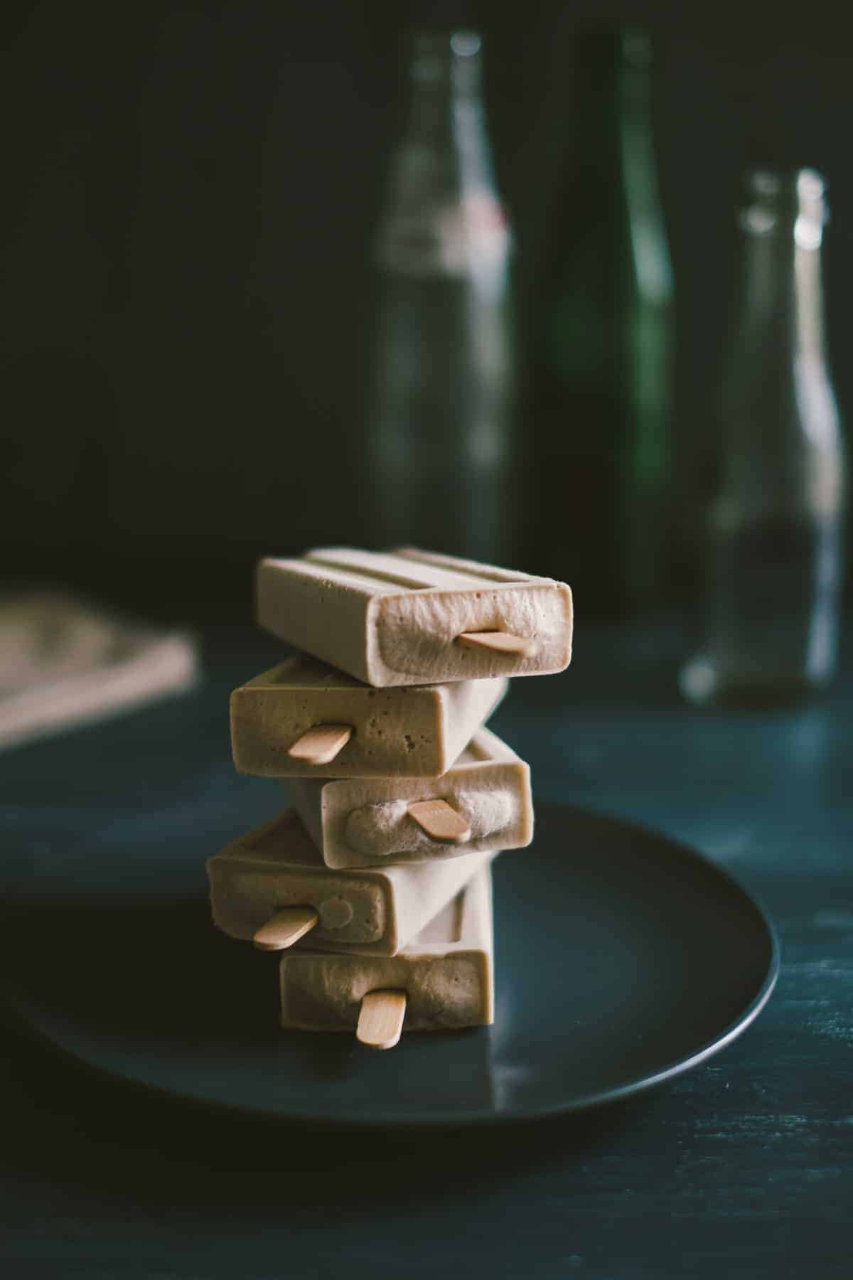 banana and cashew cream ice pops