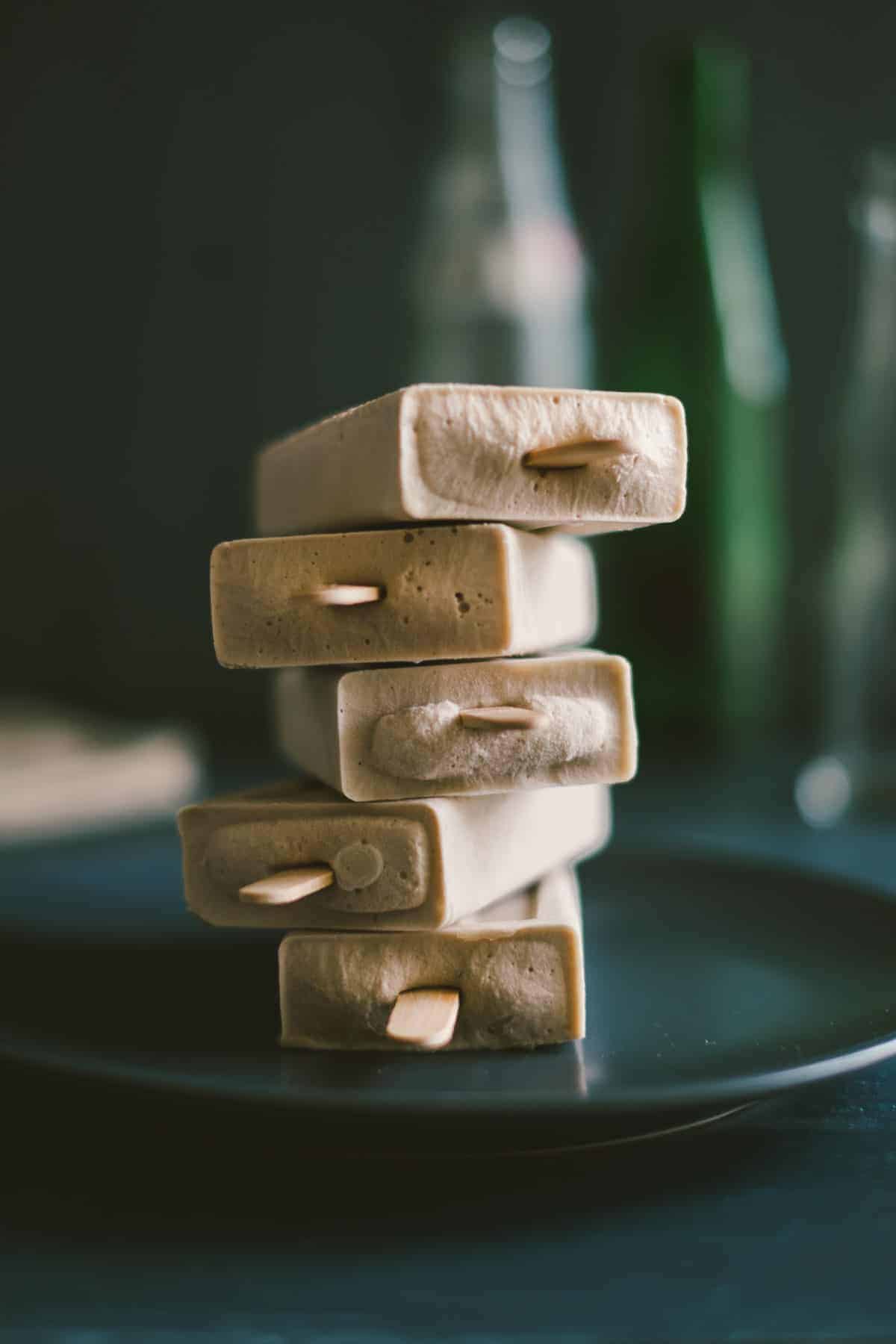 banana and cashew cream ice pops