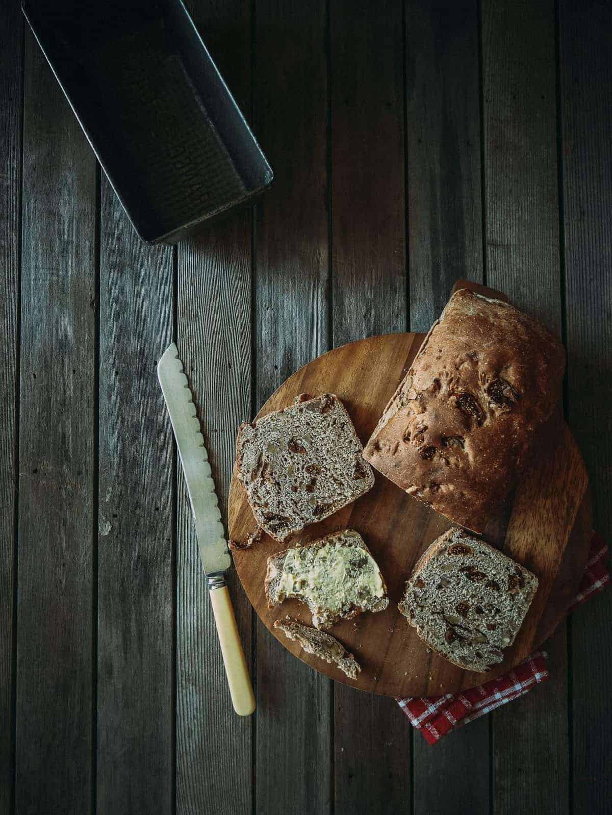 fig and walnut bread recipe