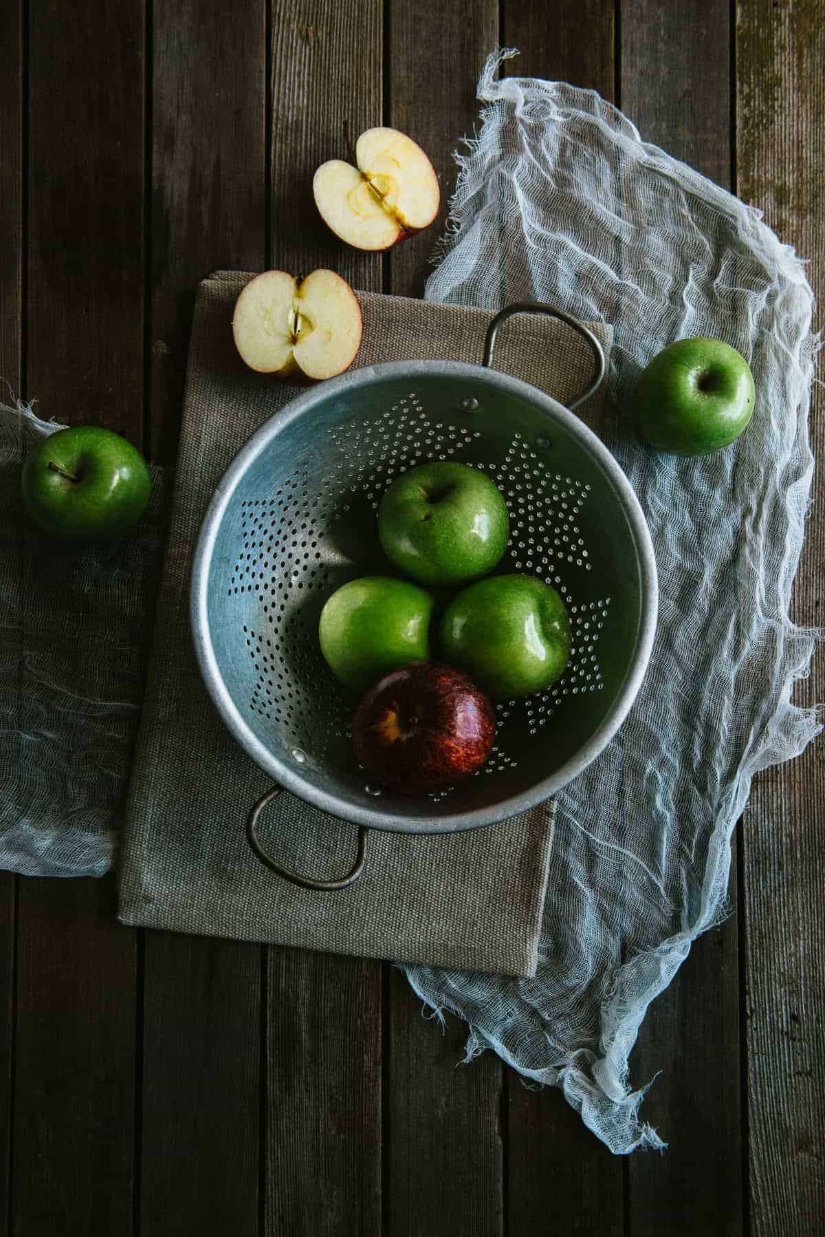 apples still life photography