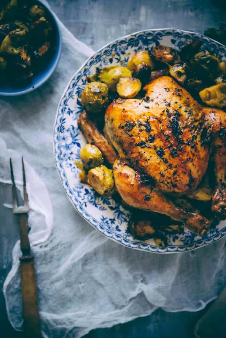 Roast chicken with Brussels Sprouts. The ultimate roast chicken recipe by Souvlakiforthesoul
