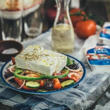 greek salad with feta cheese