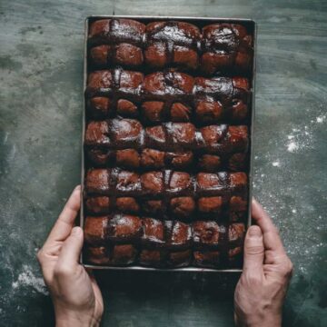 cropped-chocolate-hot-cross-buns.jpg